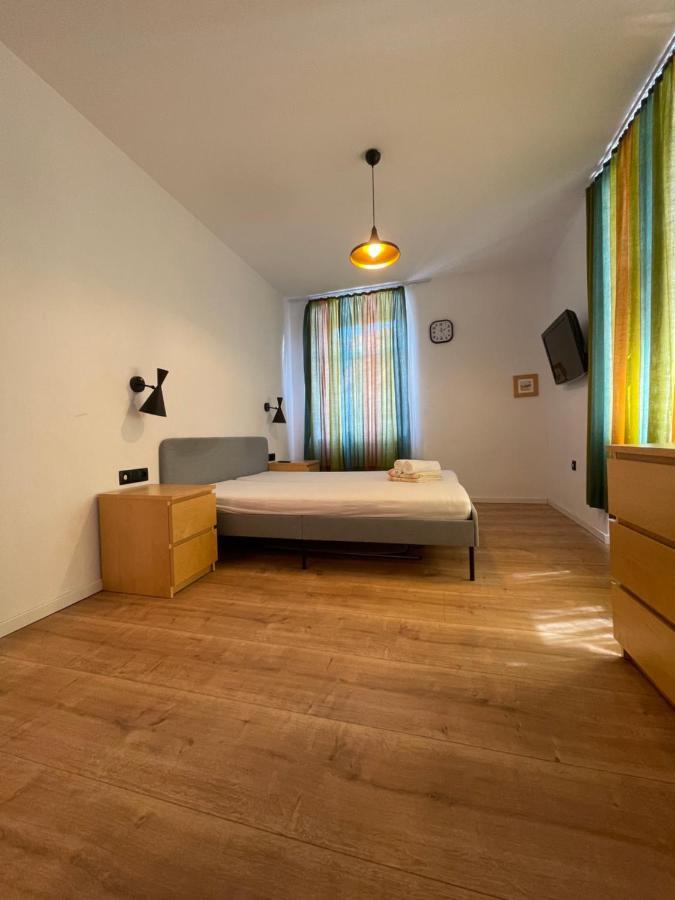 Central Retro Apartment Sibiu Ngoại thất bức ảnh
