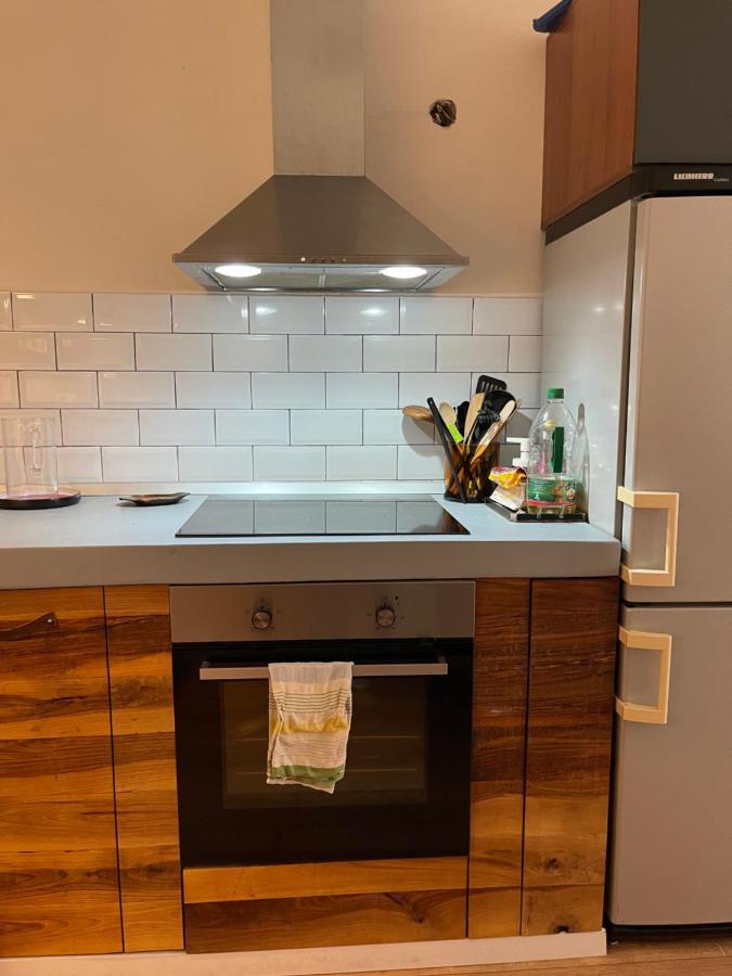 Central Retro Apartment Sibiu Ngoại thất bức ảnh