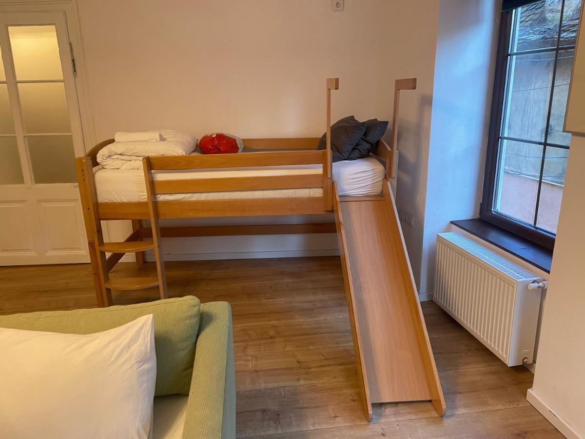 Central Retro Apartment Sibiu Ngoại thất bức ảnh